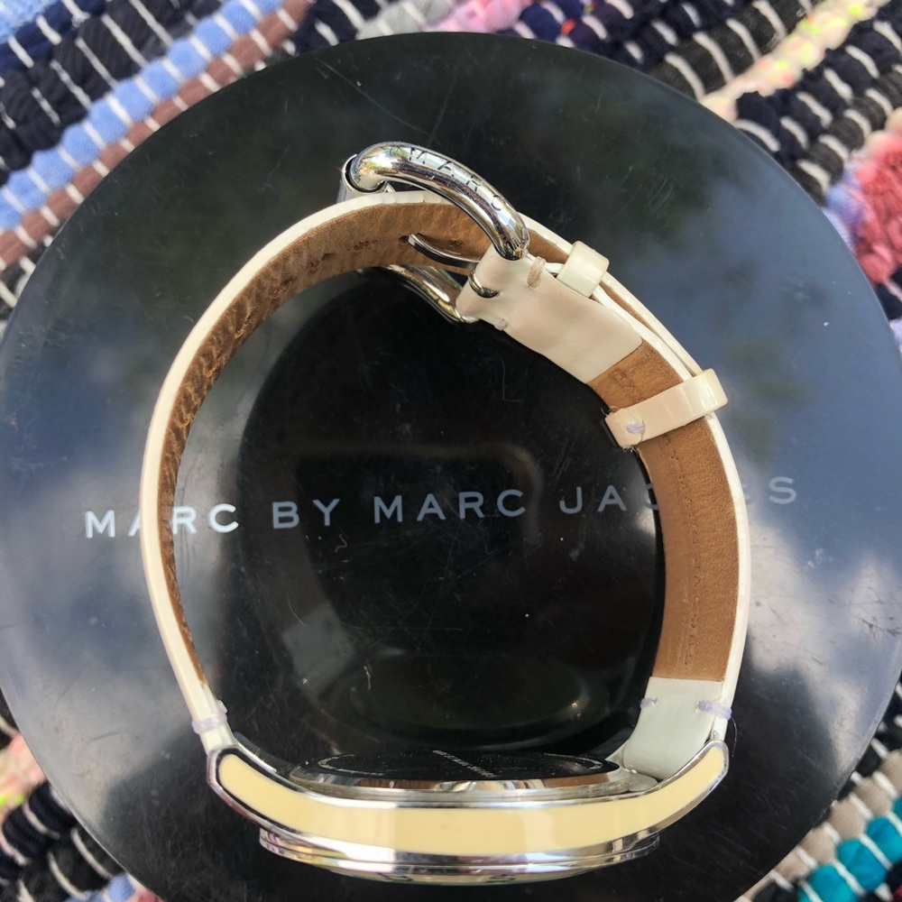 Marc by Marc Jacobs White Oversized Watch - Picture 3 of 6